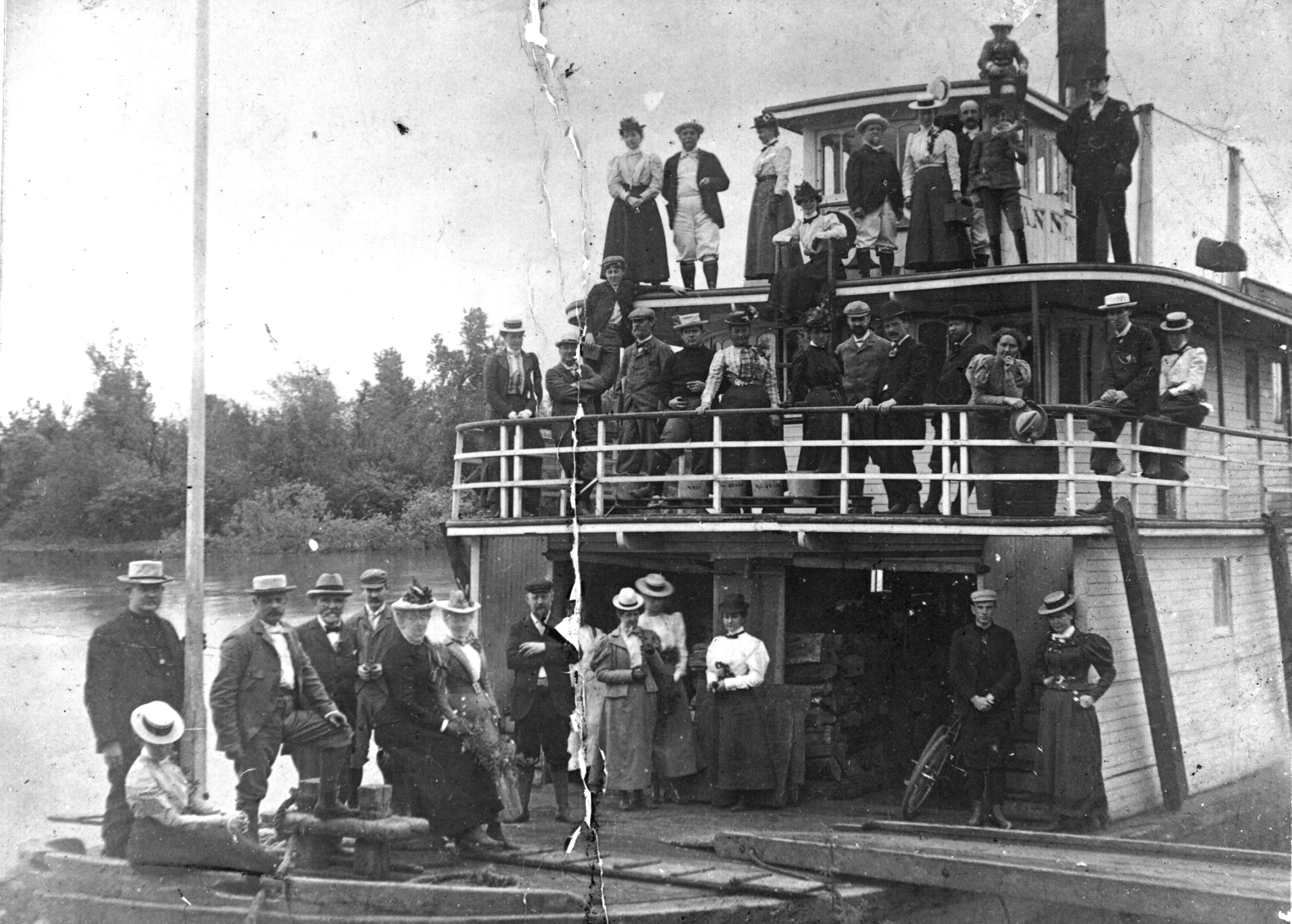 Henry L. Pittock and others on the ferry "Willamette River."