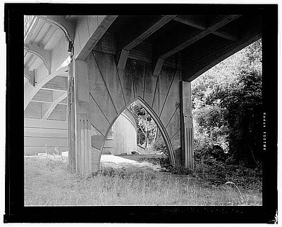 Conde B. McCullough Memorial Bridge